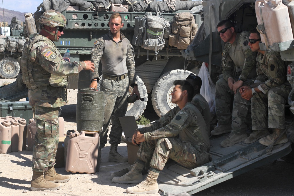 U.S. Army Command Sgt. Maj. Timothy Hileman visits 1st Battalion, 111th Infantry Regiment