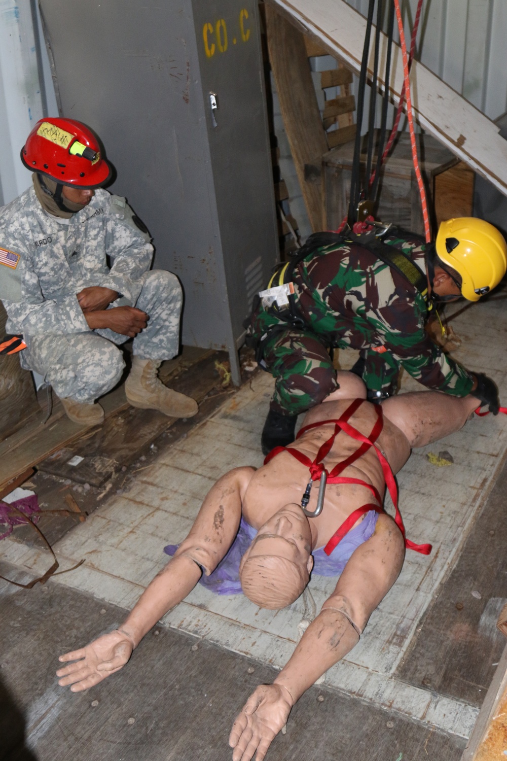 Joint training exercise between the Hawaii Army National Guard, Philippine, and Indonesian CERFP teams.