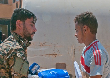 Syrian Democratic Forces Provide Outreach at MEDCAP in Hajin