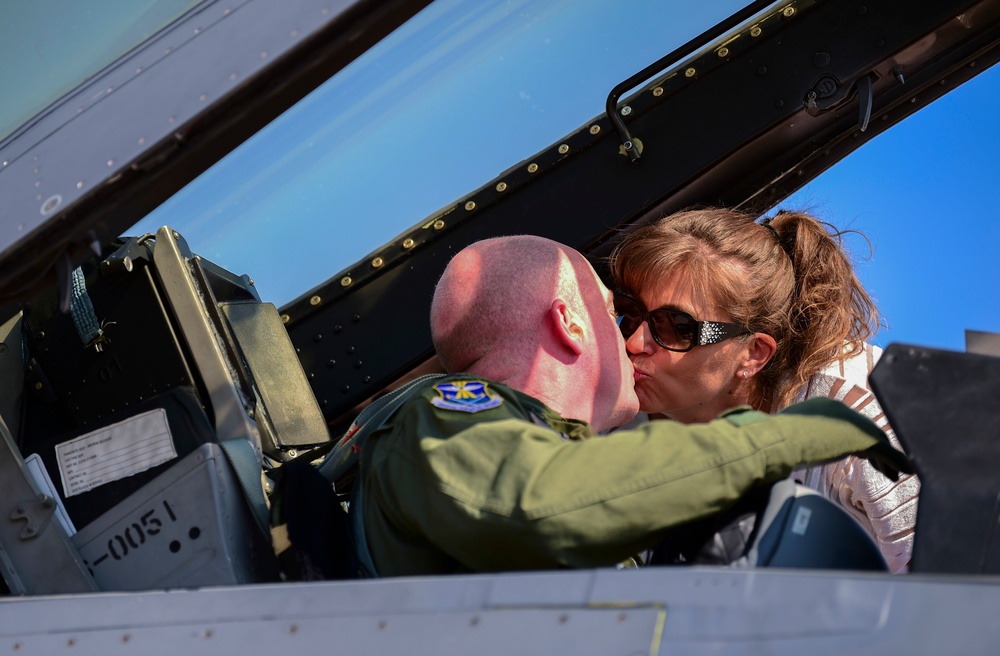 460th Space Wing commander joins 140th for flight