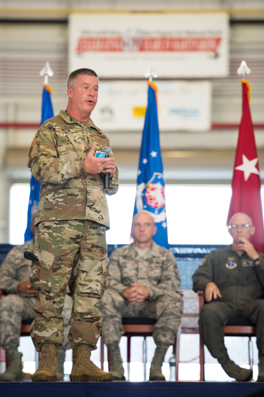 167th Airlift Wing holds change of command ceremony