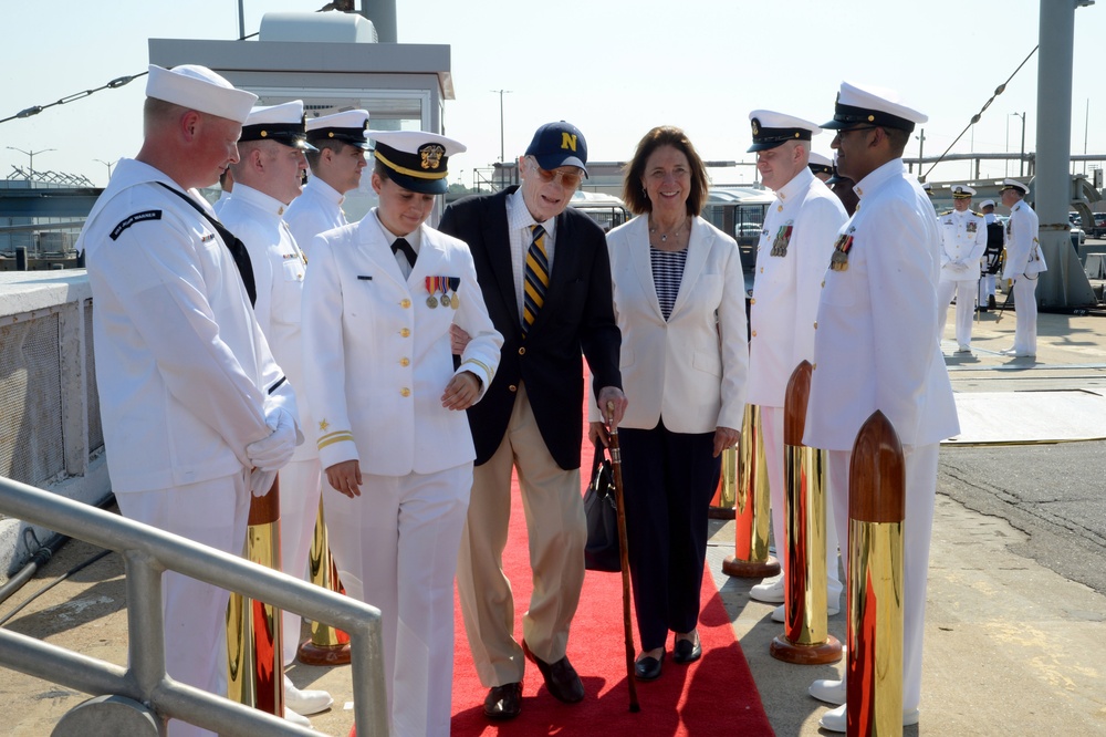 USS John Warner (SSN 785) Change of Command