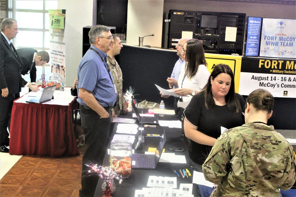 Fort McCoy hosts job fair