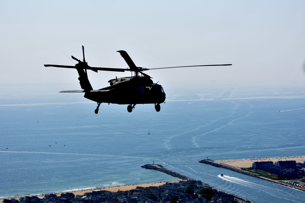 NJ National Guard Soldiers treated to helo flight