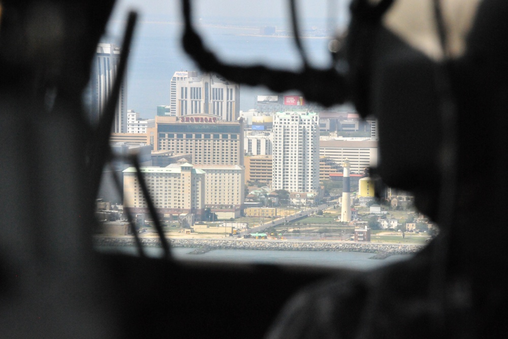 NJ National Guard Soldiers treated to helo flight