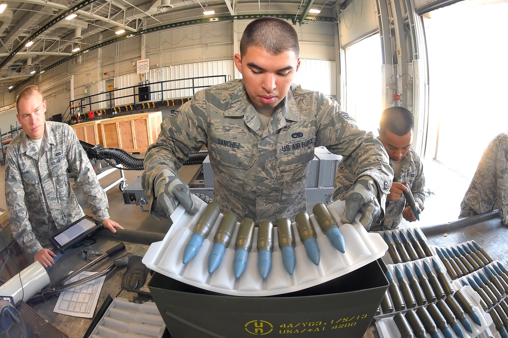 388th Fighter Wing F-35A Cannon AMMO bulk loader