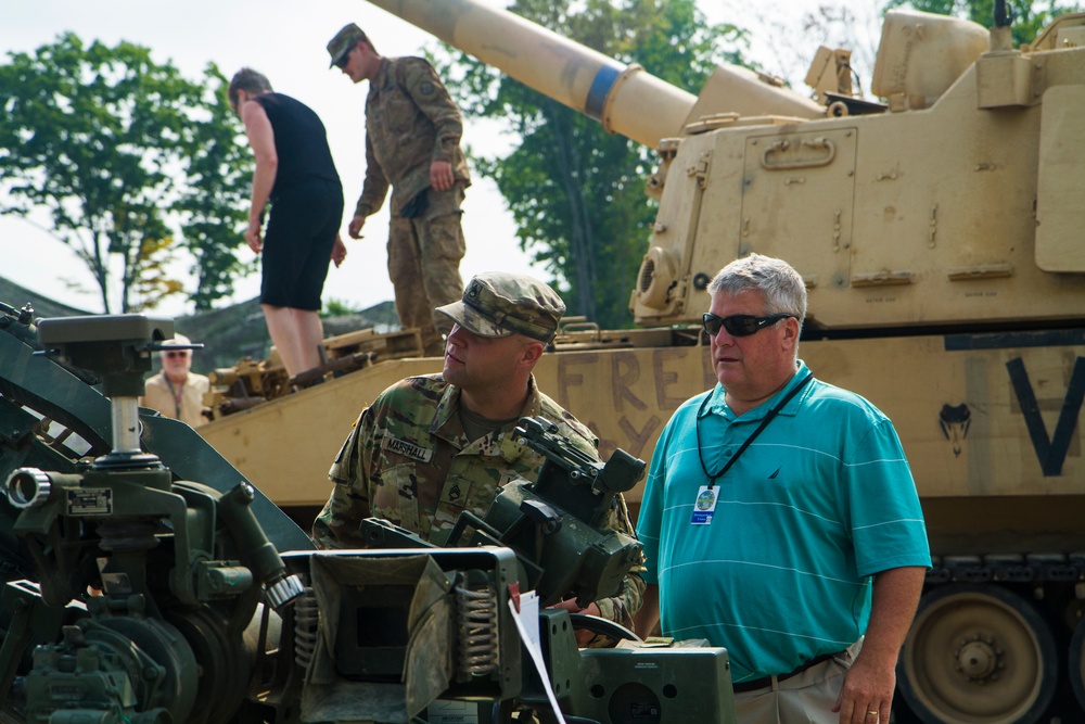 Michigan National Guard shows off for Distinguished Visitors Day