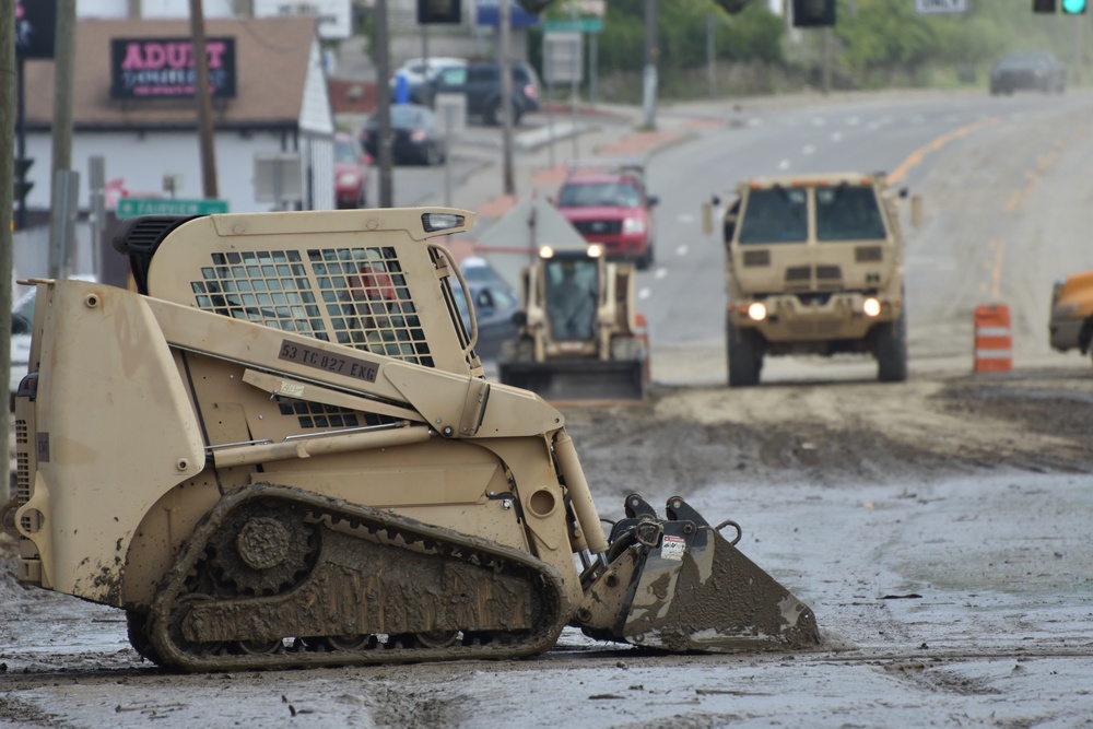 N.Y. Army National Guard, 827th Assists in Flooding Relief