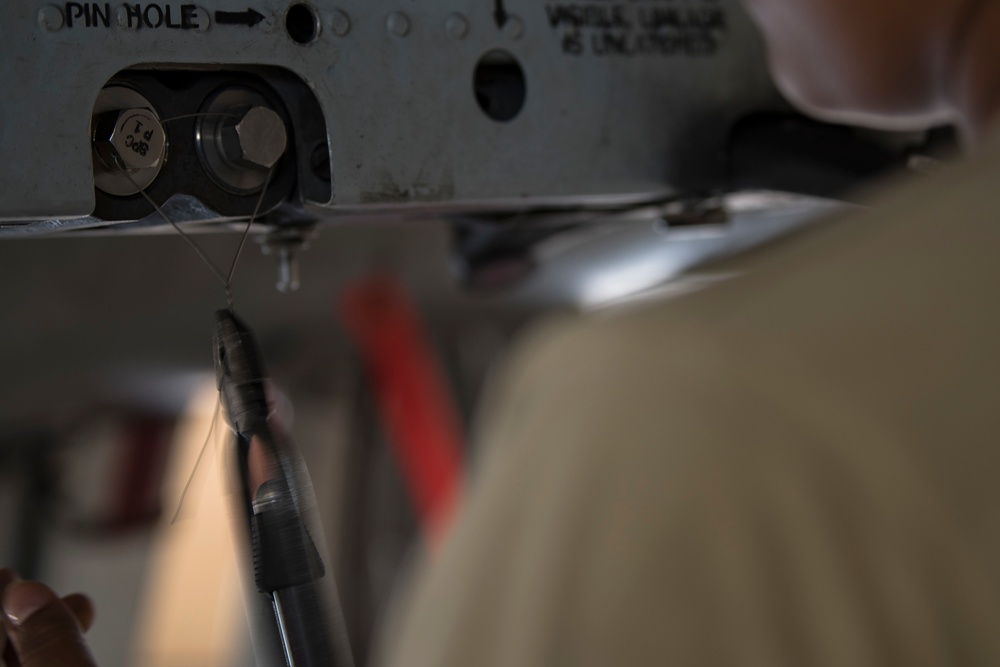 Loadbarn keeps weapons Airmen trained, A-10s armed