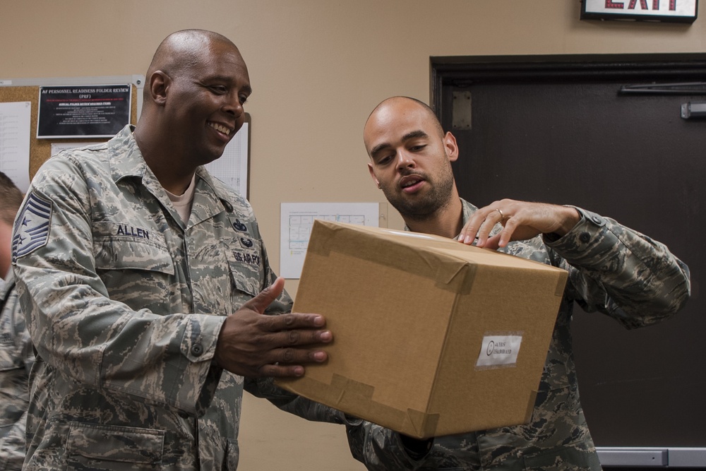 23d WG command chief immerses with 23d MXS Airmen