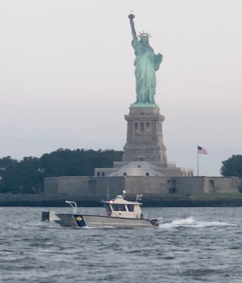 Naval Militia tests new boat