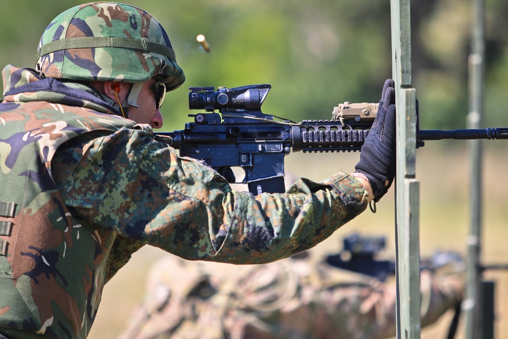 2-5 CAV and Bulgarian Soldiers Conduct Advanced Rifle Marksmanship Training