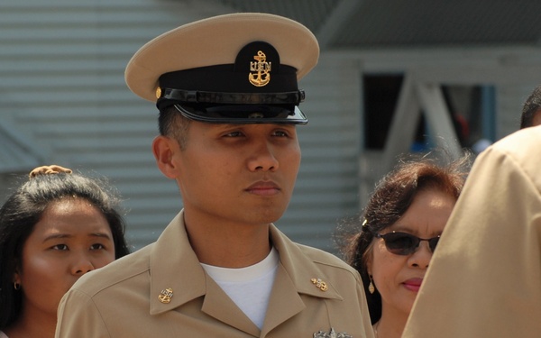 Re-enlistment aboard the USS Wisconsin (BB-64)