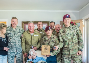Benning’s 1-507th Parachute Infantry Regiment, Liberty Jump Team celebrate Airborne Day