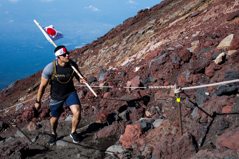 US Marines climb Mount Fuji