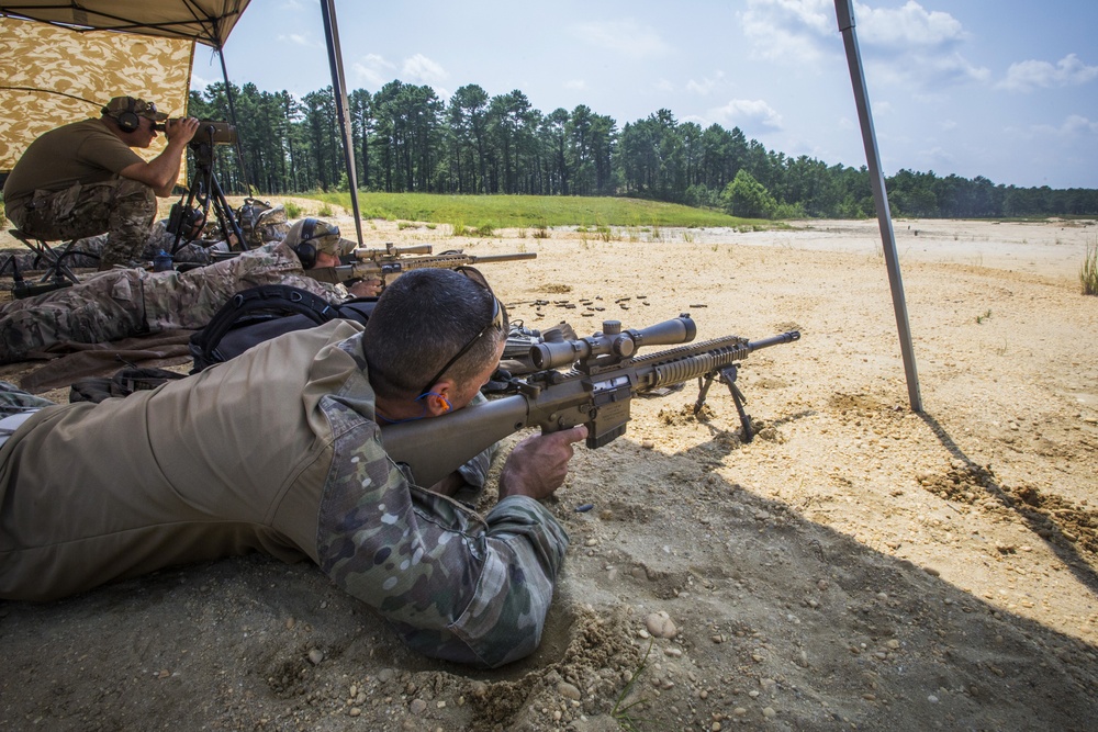 New Jersey Guard and Albanian snipers train together