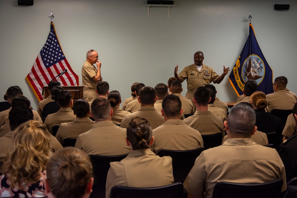 Navy surgeon general visits New England clinics