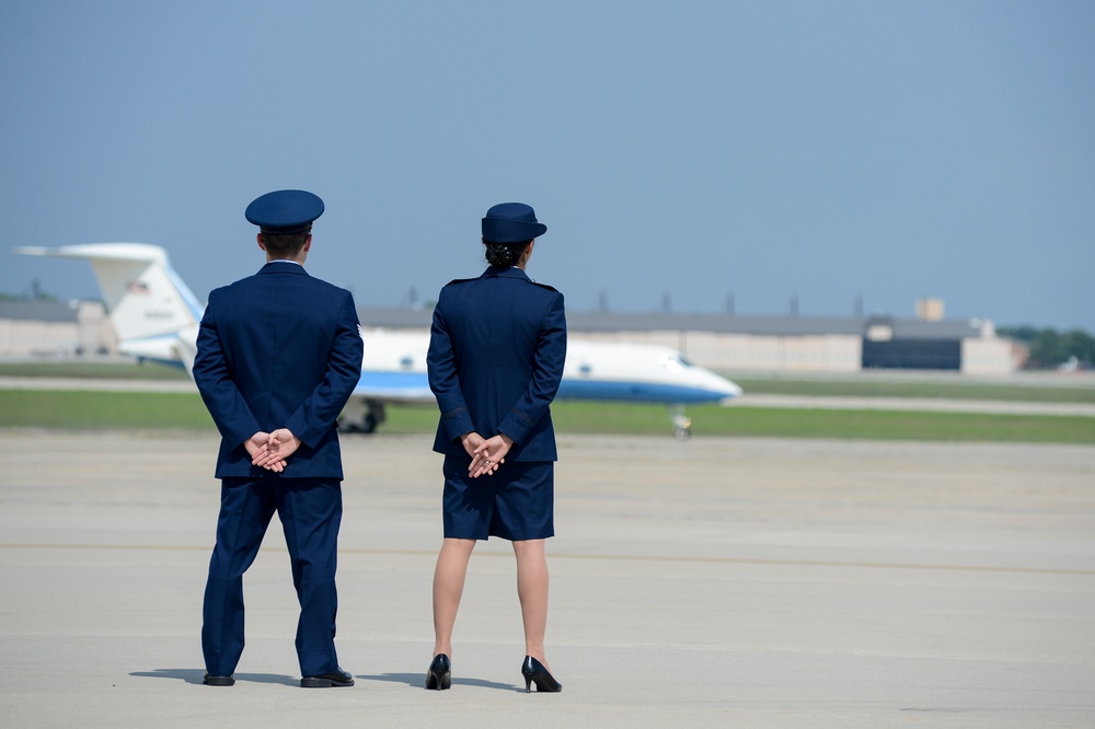 89th AW Routinely Supports Special Airlift Missions