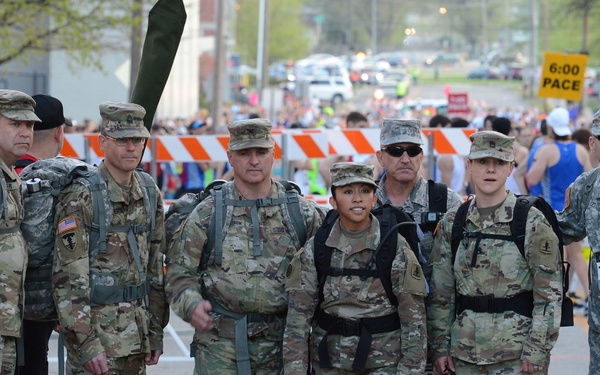 Nebraska guardsmen ruck march half-marathon to honor fallen service members