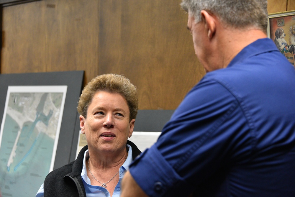 Coast Guard Commandant meets with SECNAV and Sen. Sullivan