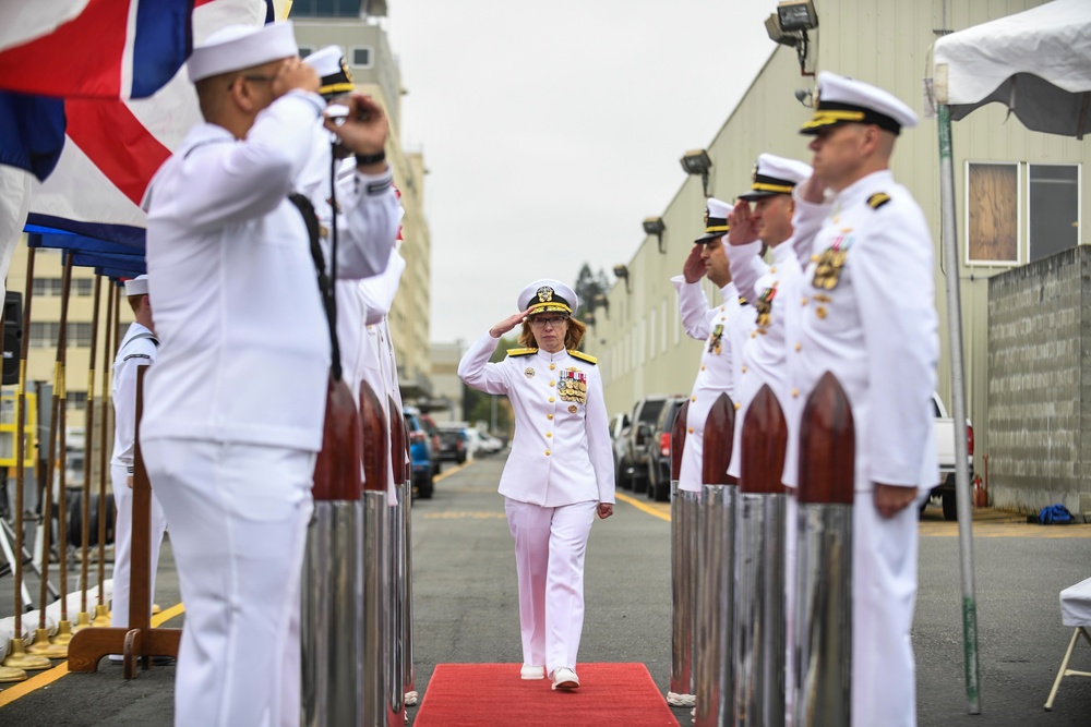 Naval Supply Systems Command Fleet Logistics Center Puget Sound Conducts a Change of Command Ceremony