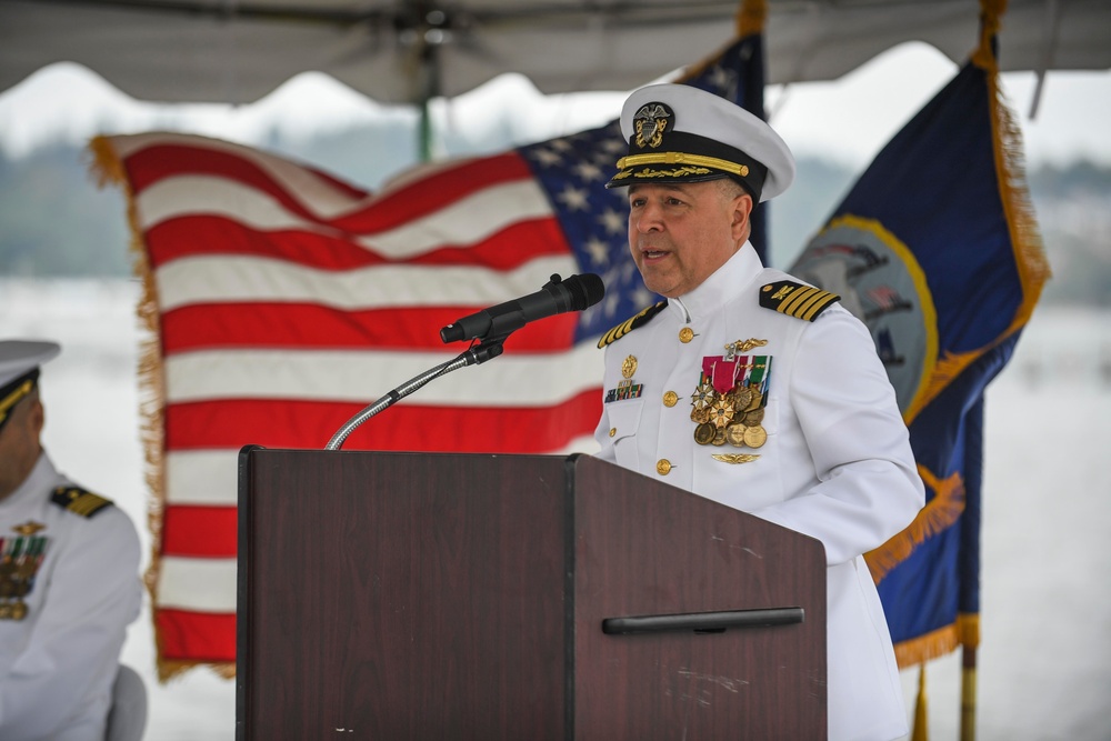 Naval Supply Systems Command Fleet Logistics Center Puget Sound Conducts a Change of Command Ceremony