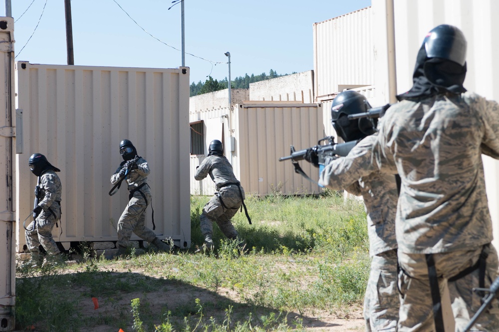 Superintendent visits cadets in Jack's Valley