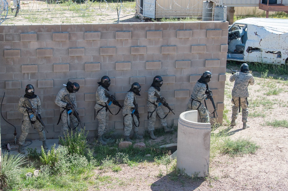 Superintendent visits cadets in Jack's Valley