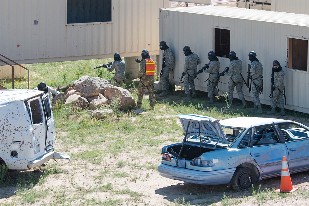 Superintendent visits cadets in Jack's Valley