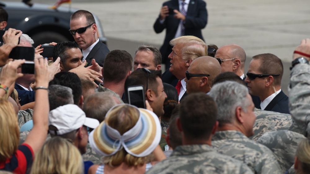 POTUS greets 106th Rescue Wing family and friends