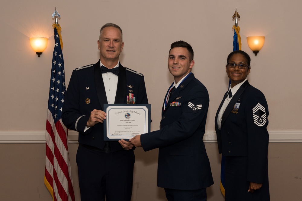 ALS Class 18-6 Graduation