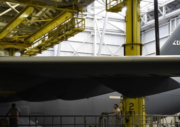 Painting partnerships strengthen Air Force