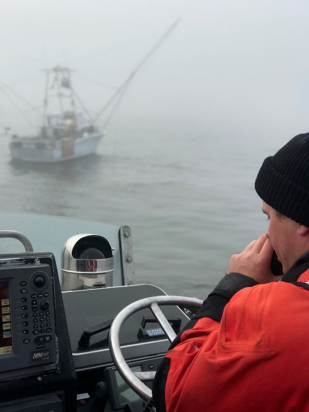 Coast Guard assists disabled fishing vessel near Jenner, Calif.