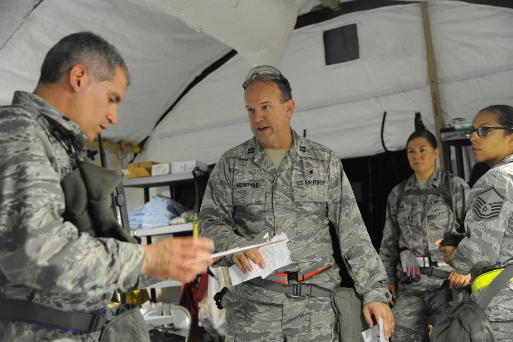 927th ASTS Conducts Night Operations