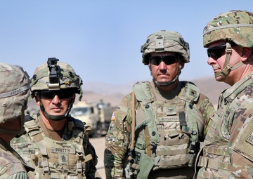 Lt. Gen. Kadavy, DARNG, visits the 56th Stryker Brigade Combat Team in the field