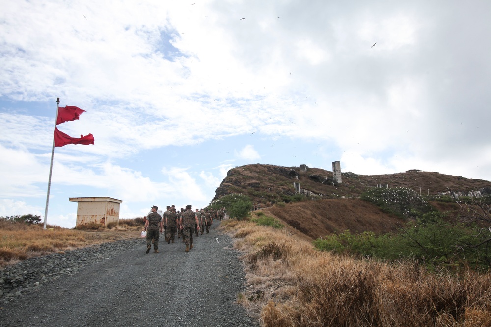 MARFORPAC historical brief and tour abaord MCBH