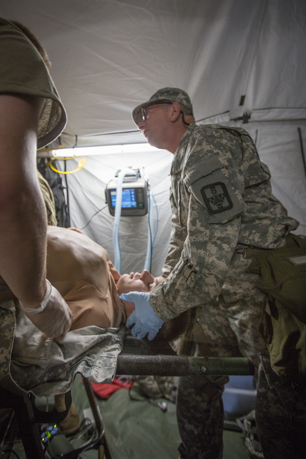 Army Forward Surgical Team at CSTX 86-18-02