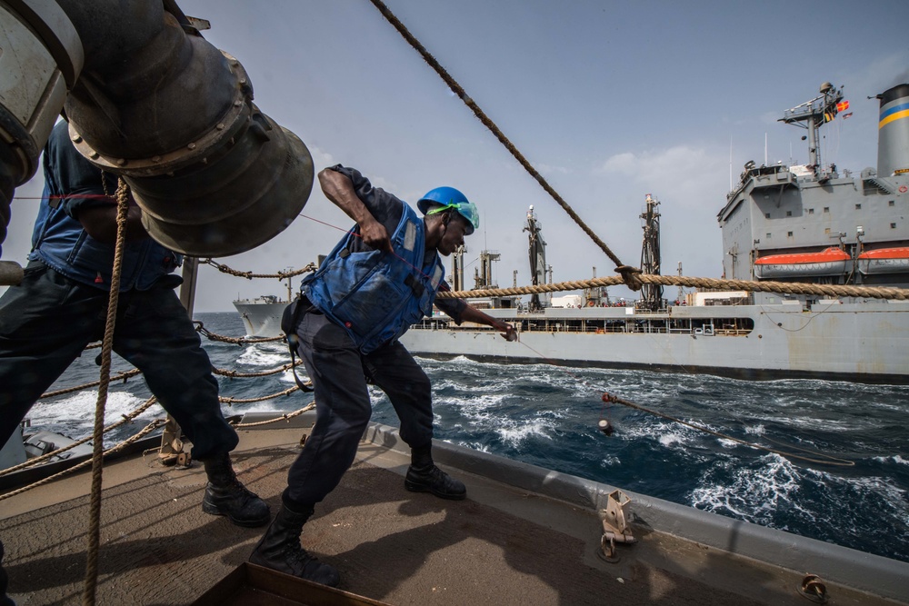 USS Jason Dunham UNREP with USNS Laramie