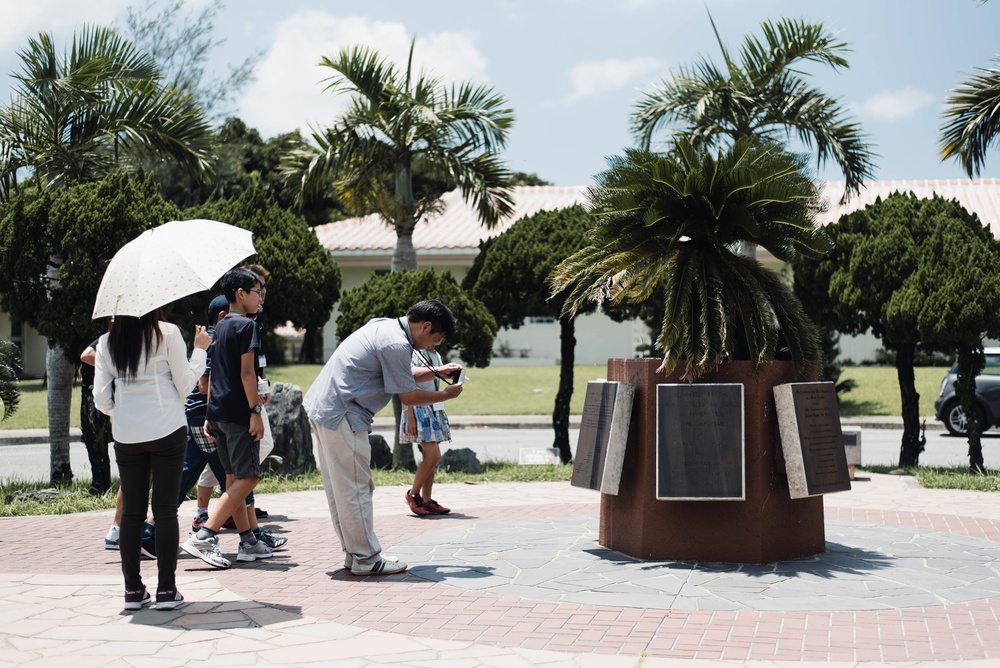 Okinawa and Nagano Prefecture Students visit Kadena