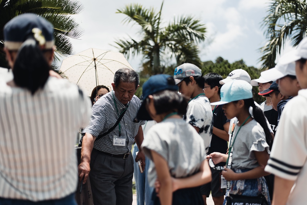 Okinawa and Nagano Prefecture Students visit Kadena