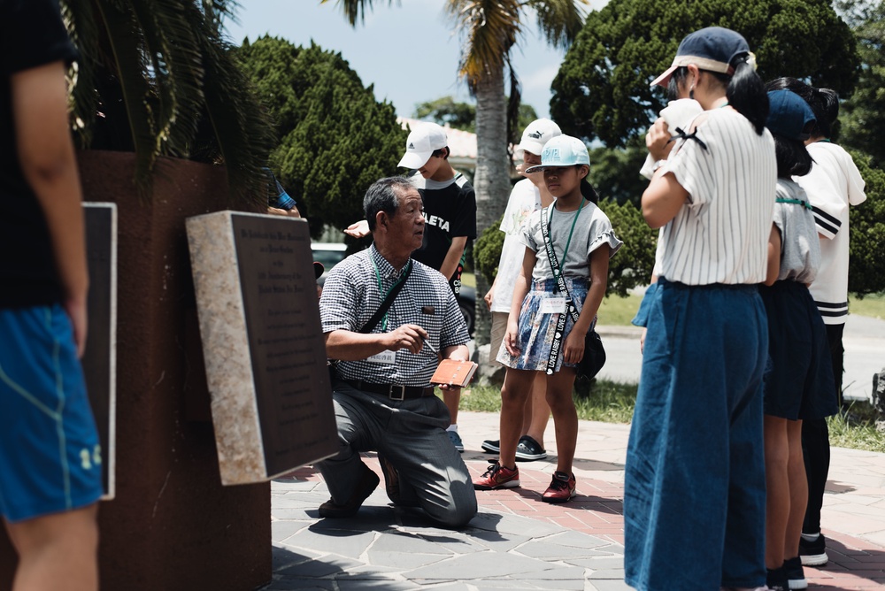 Okinawa and Nagano Prefecture Students visit Kadena