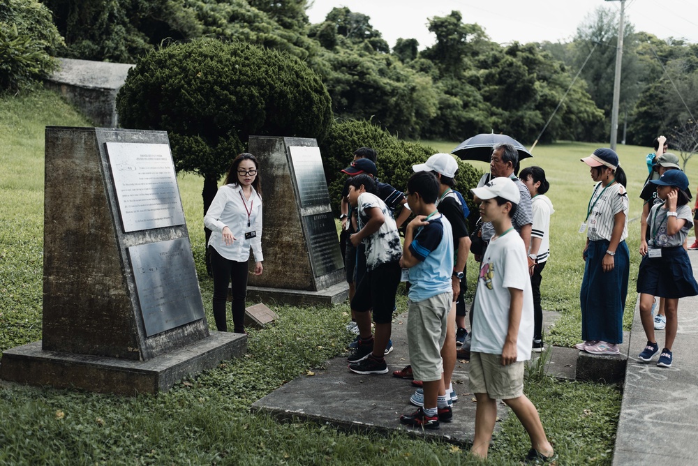 Okinawa and Nagano Prefecture Students visit Kadena