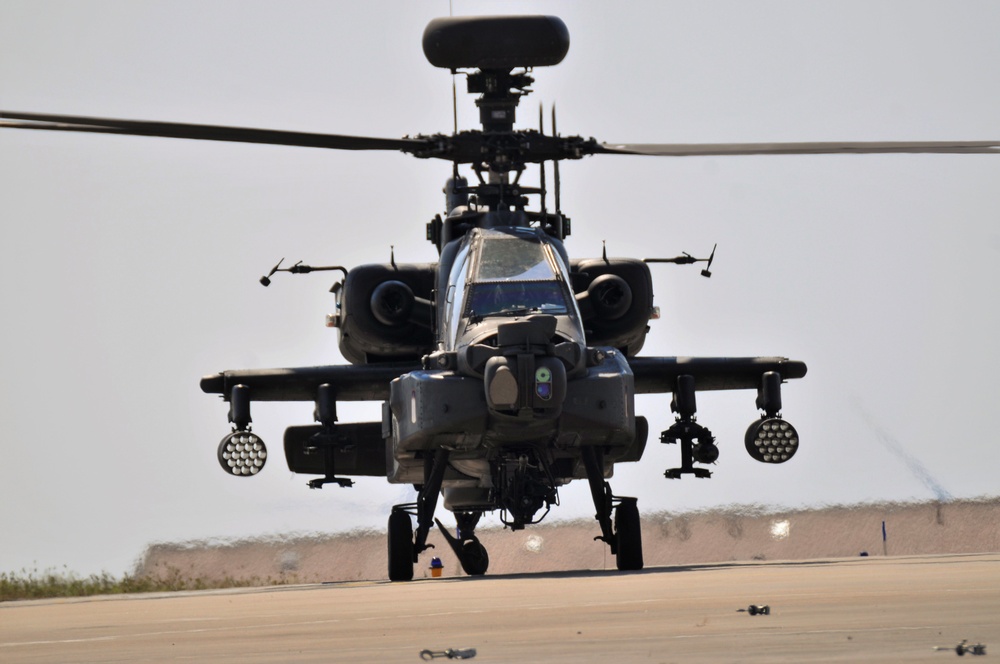 DVIDS - Images - AH-64 Apache Helicopter Maintenance Test Flight [Image ...