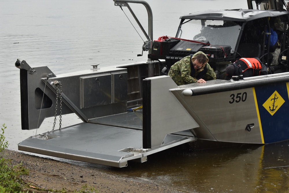 2nd Civil Support Team Conduct Joint Training with the Naval Militia