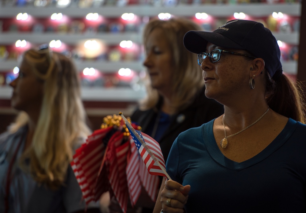 Chapman family departs for Medal of Honor Ceremony