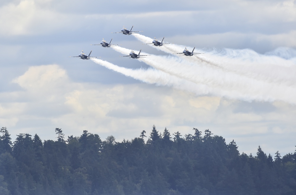 Blue Angels Perform at Seafair 2018
