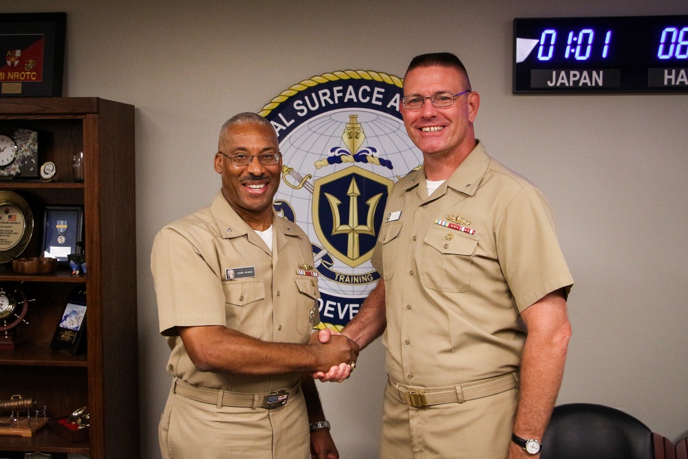 Naval Surface Force Atlantic and SMWDC Commanders Synchronize to Increase Lethality