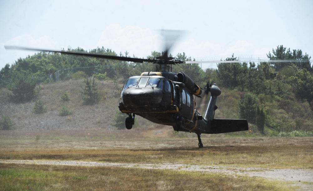 8th FW trains Airmen on personnel recovery tactics with U.S. Army