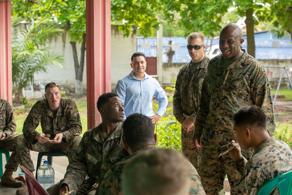 CMC, SMMC visit SPMAGTF-SC working sites