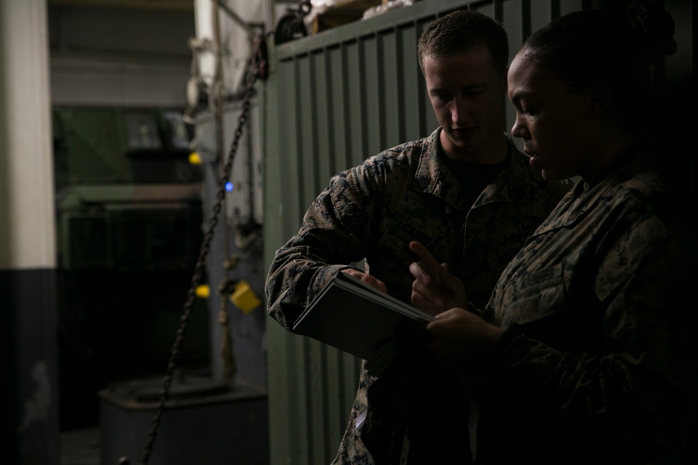 31st MEU Marines ensure all gear is aboard the USS Wasp